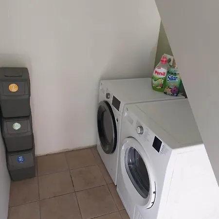 O Baguenaudes 雅尔莱